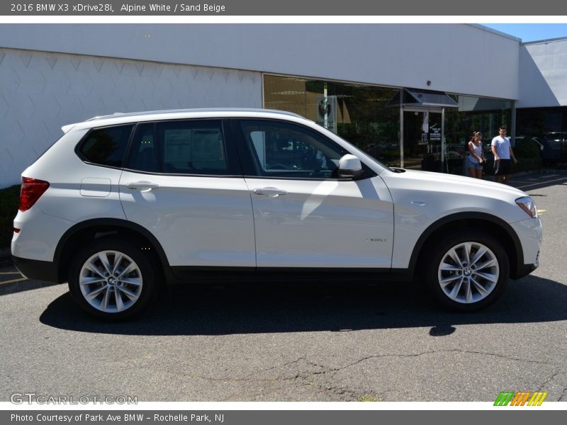 Alpine White / Sand Beige 2016 BMW X3 xDrive28i