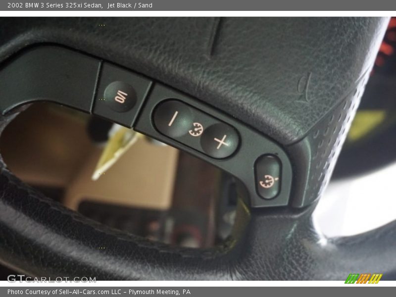 Jet Black / Sand 2002 BMW 3 Series 325xi Sedan