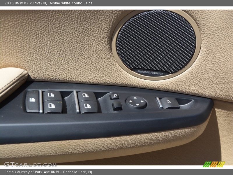 Alpine White / Sand Beige 2016 BMW X3 xDrive28i