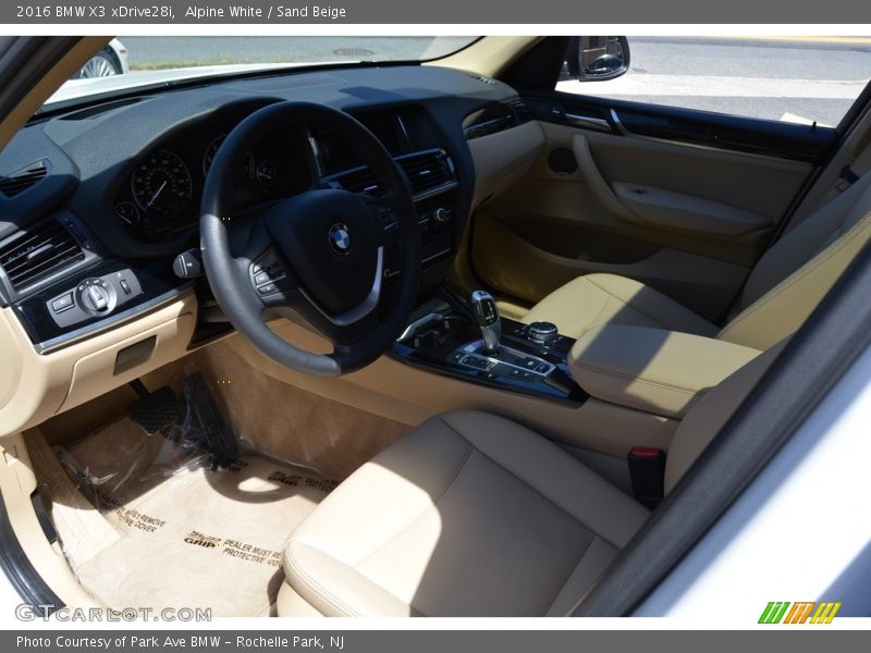 Alpine White / Sand Beige 2016 BMW X3 xDrive28i