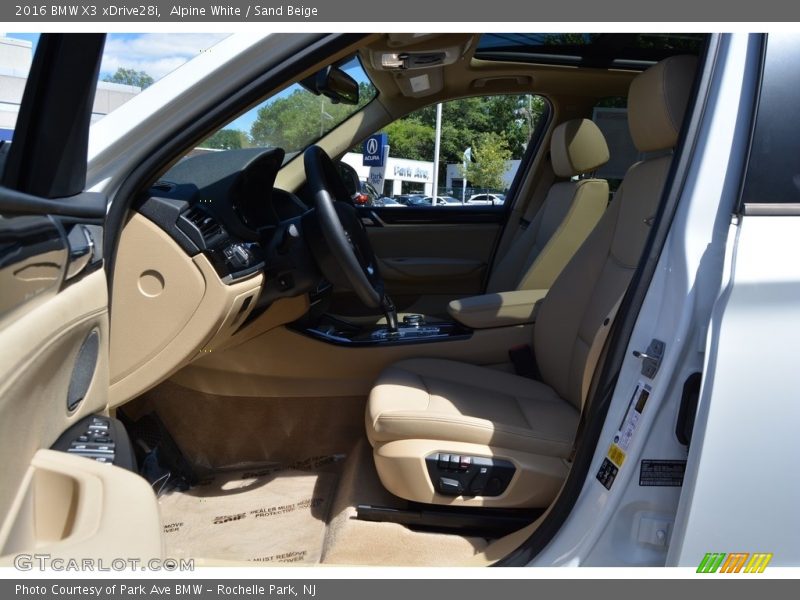 Alpine White / Sand Beige 2016 BMW X3 xDrive28i