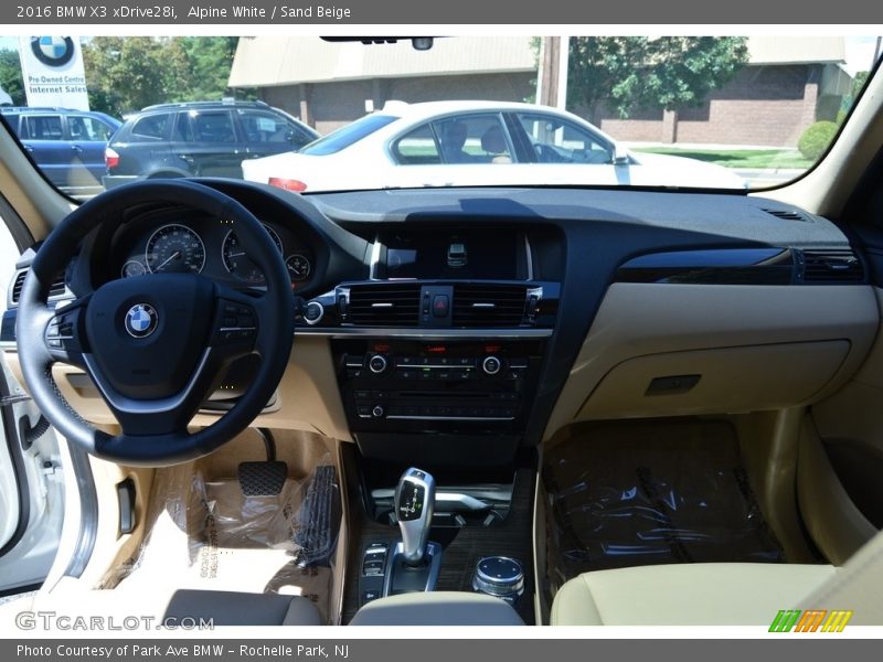 Alpine White / Sand Beige 2016 BMW X3 xDrive28i