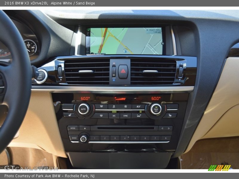 Alpine White / Sand Beige 2016 BMW X3 xDrive28i