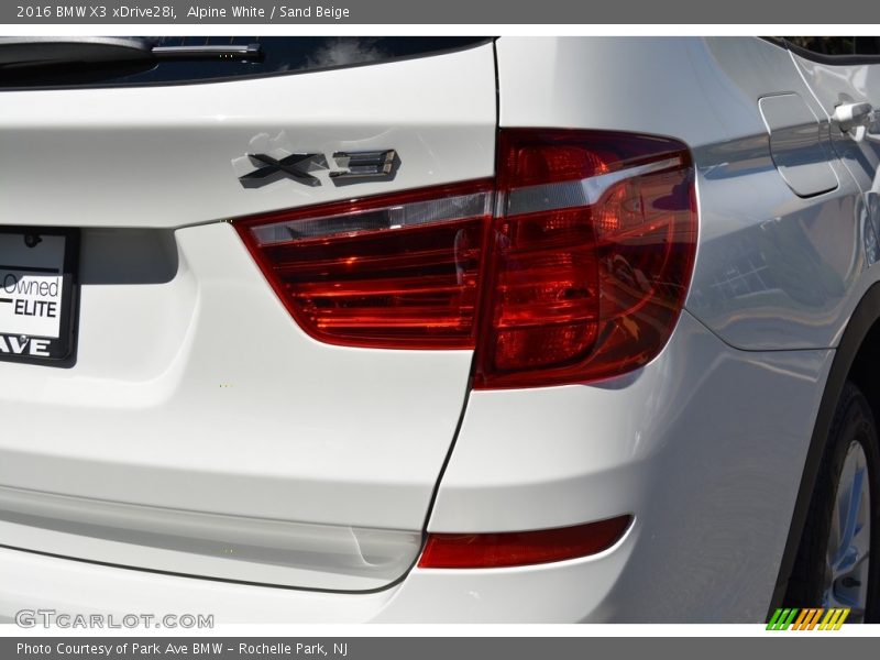 Alpine White / Sand Beige 2016 BMW X3 xDrive28i