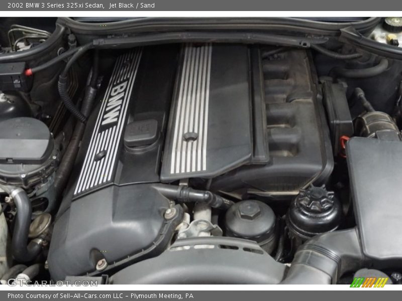 Jet Black / Sand 2002 BMW 3 Series 325xi Sedan
