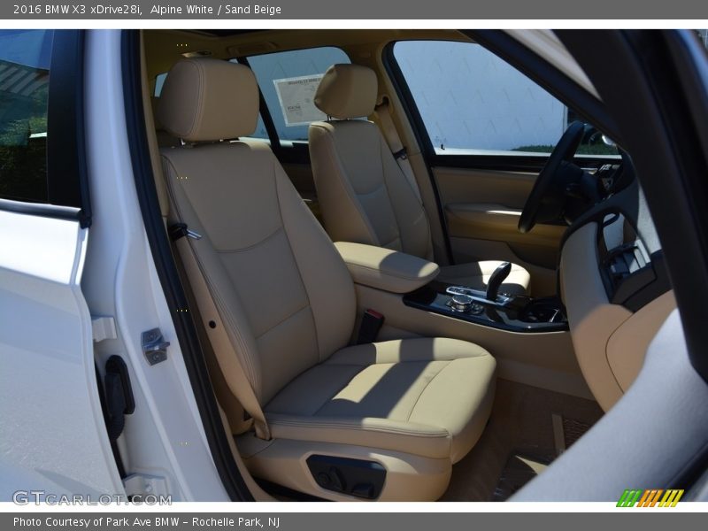 Alpine White / Sand Beige 2016 BMW X3 xDrive28i