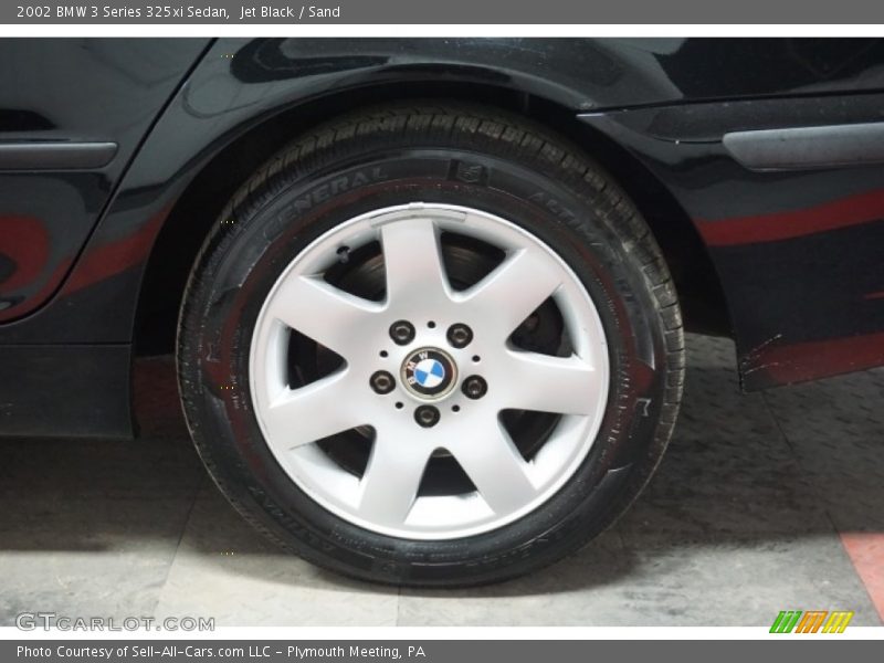 Jet Black / Sand 2002 BMW 3 Series 325xi Sedan