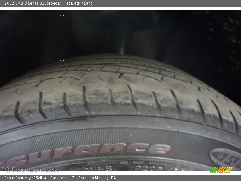 Jet Black / Sand 2002 BMW 3 Series 325xi Sedan