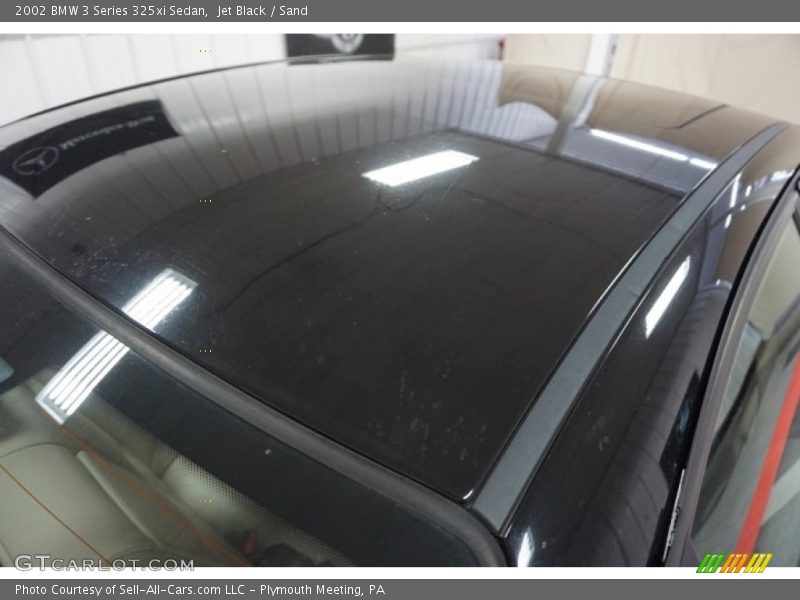 Jet Black / Sand 2002 BMW 3 Series 325xi Sedan