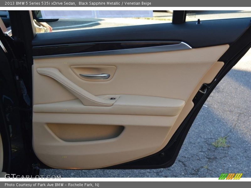 Black Sapphire Metallic / Venetian Beige 2013 BMW 5 Series 535i xDrive Sedan