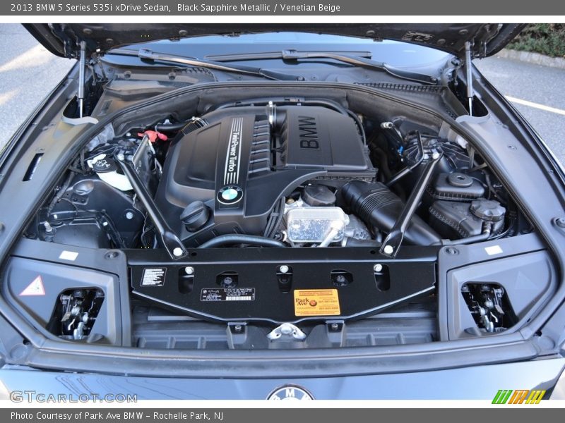 Black Sapphire Metallic / Venetian Beige 2013 BMW 5 Series 535i xDrive Sedan