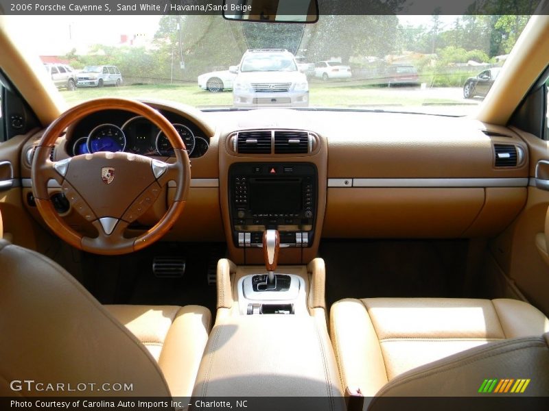 Sand White / Havanna/Sand Beige 2006 Porsche Cayenne S