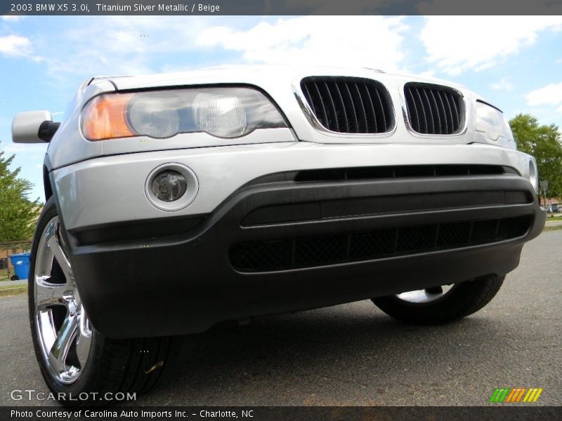 Titanium Silver Metallic / Beige 2003 BMW X5 3.0i