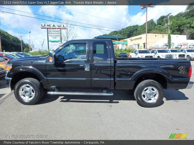 Tuxedo Black Metallic / Adobe 2013 Ford F250 Super Duty XLT SuperCab 4x4