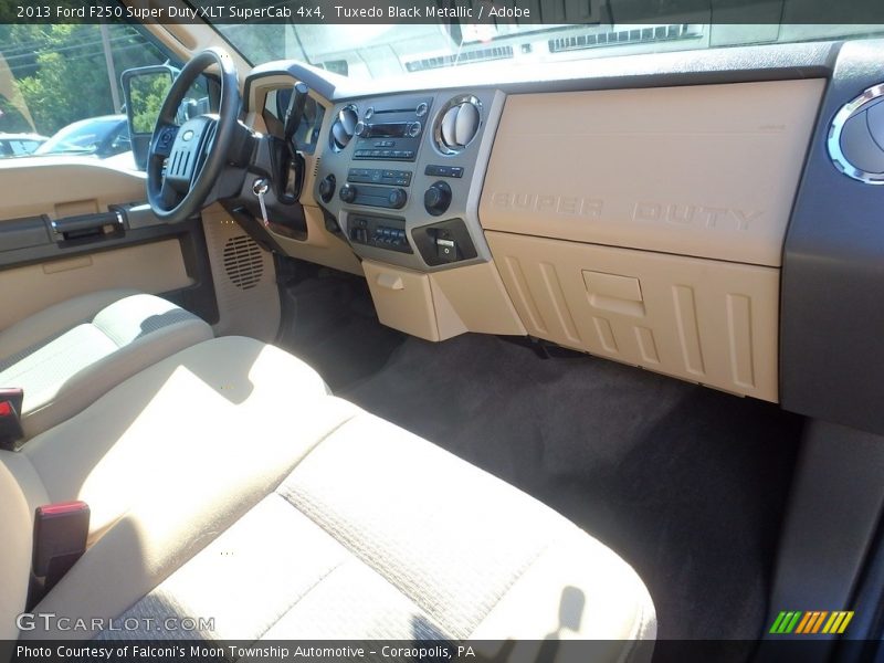Tuxedo Black Metallic / Adobe 2013 Ford F250 Super Duty XLT SuperCab 4x4