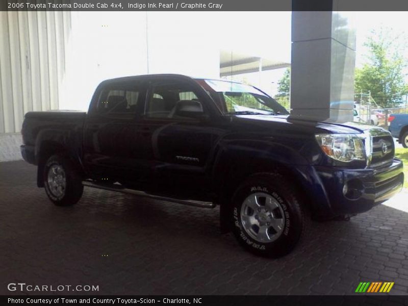 Indigo Ink Pearl / Graphite Gray 2006 Toyota Tacoma Double Cab 4x4