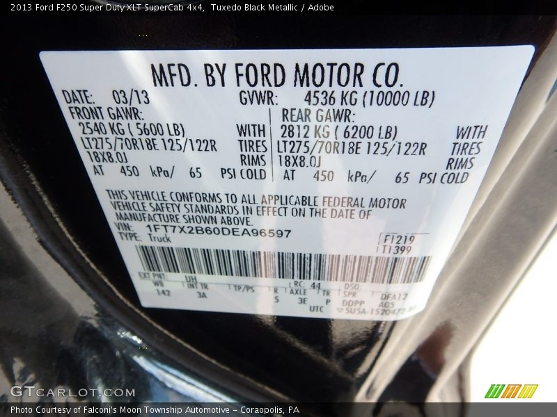 Tuxedo Black Metallic / Adobe 2013 Ford F250 Super Duty XLT SuperCab 4x4