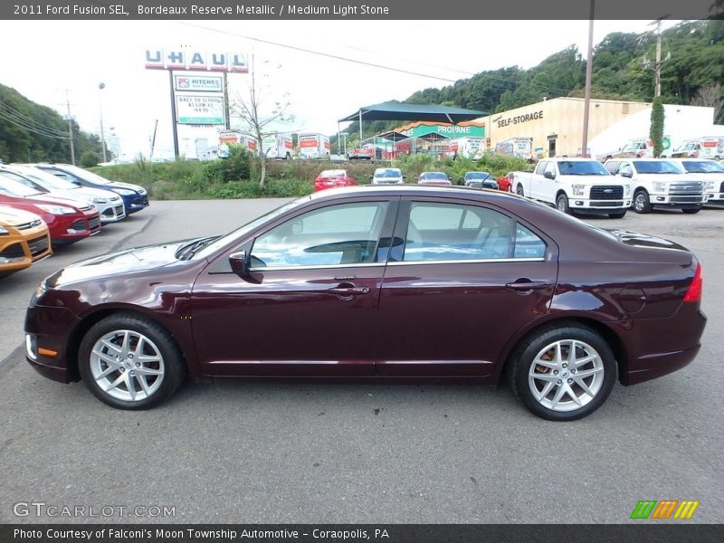 Bordeaux Reserve Metallic / Medium Light Stone 2011 Ford Fusion SEL
