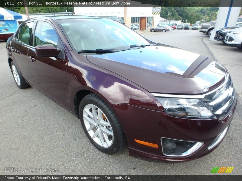 Bordeaux Reserve Metallic / Medium Light Stone 2011 Ford Fusion SEL