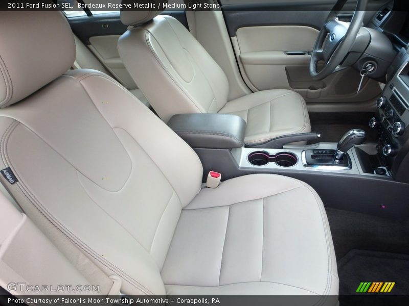 Bordeaux Reserve Metallic / Medium Light Stone 2011 Ford Fusion SEL