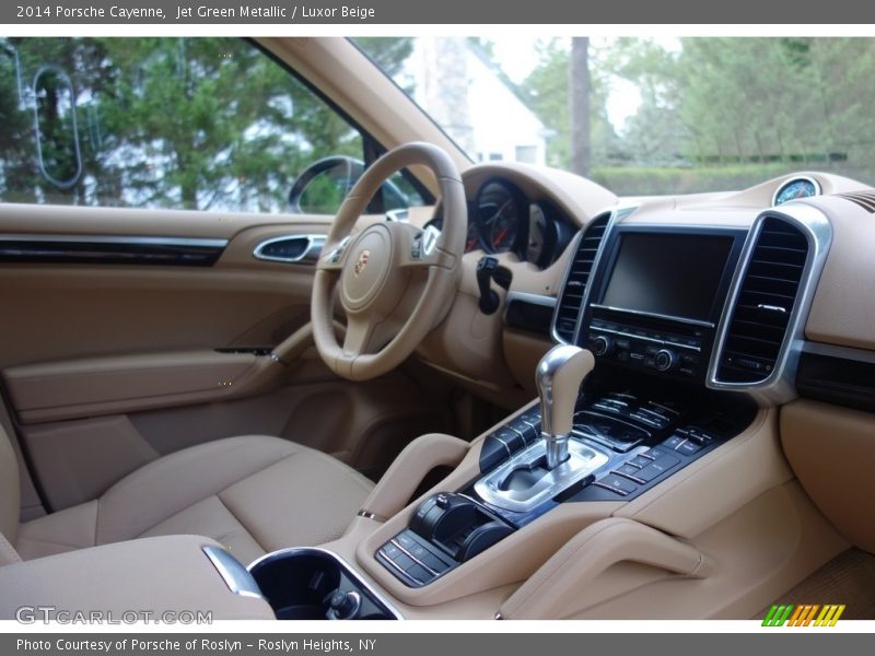 Jet Green Metallic / Luxor Beige 2014 Porsche Cayenne