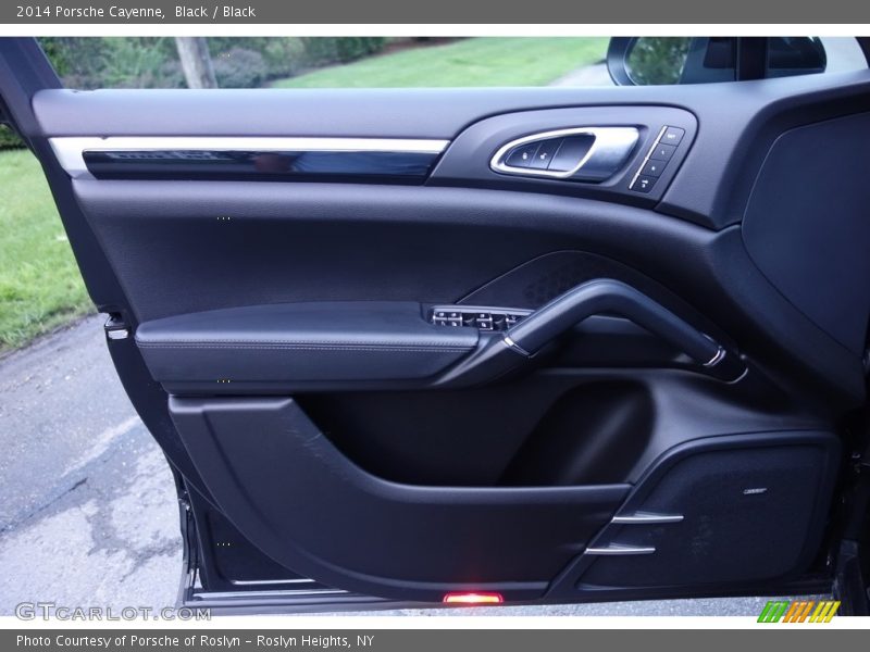 Black / Black 2014 Porsche Cayenne