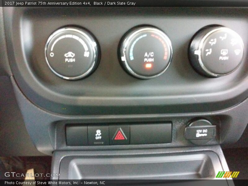 Black / Dark Slate Gray 2017 Jeep Patriot 75th Anniversary Edition 4x4