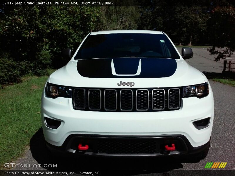 Bright White / Black 2017 Jeep Grand Cherokee Trailhawk 4x4