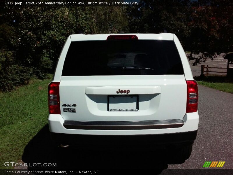 Bright White / Dark Slate Gray 2017 Jeep Patriot 75th Anniversary Edition 4x4