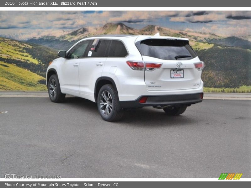 Blizzard Pearl / Ash 2016 Toyota Highlander XLE