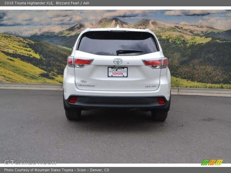 Blizzard Pearl / Ash 2016 Toyota Highlander XLE