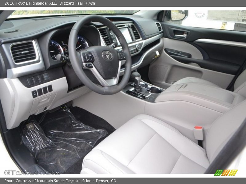 Blizzard Pearl / Ash 2016 Toyota Highlander XLE