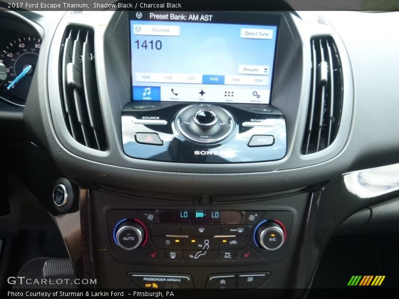 Shadow Black / Charcoal Black 2017 Ford Escape Titanium