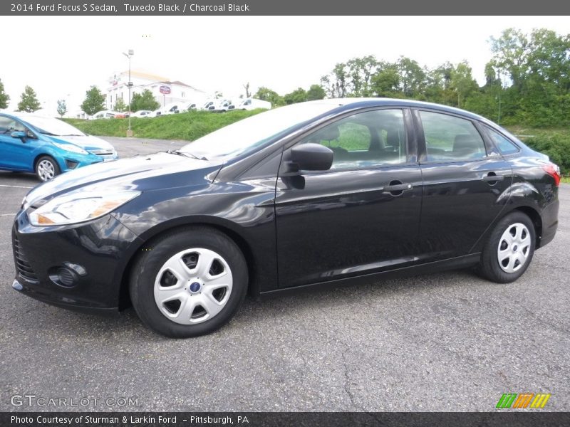Tuxedo Black / Charcoal Black 2014 Ford Focus S Sedan