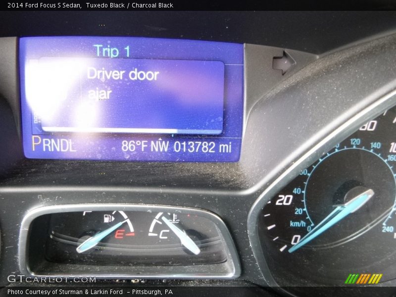 Tuxedo Black / Charcoal Black 2014 Ford Focus S Sedan