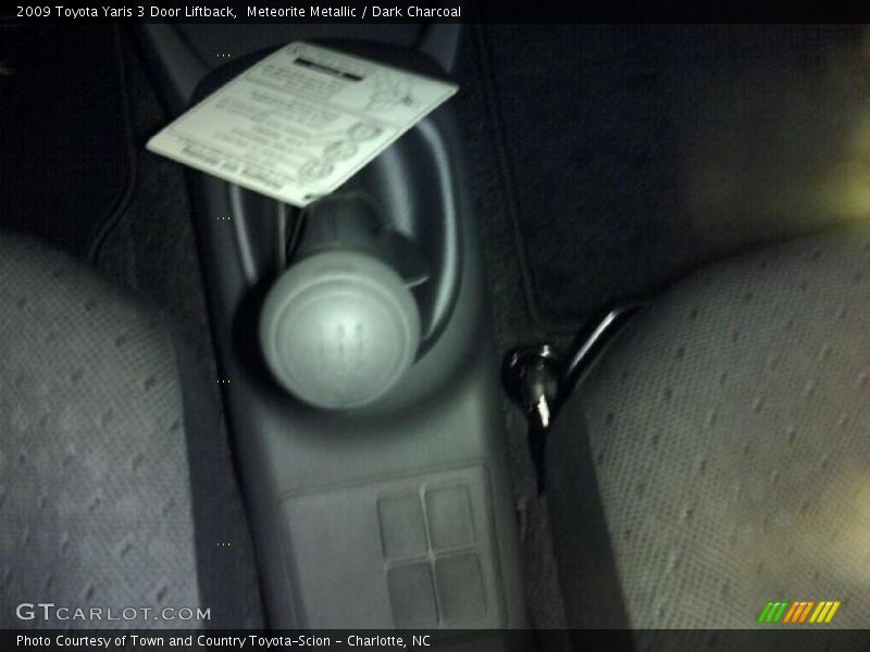 Meteorite Metallic / Dark Charcoal 2009 Toyota Yaris 3 Door Liftback