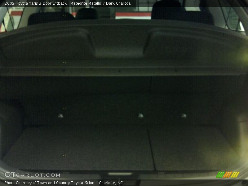 Meteorite Metallic / Dark Charcoal 2009 Toyota Yaris 3 Door Liftback