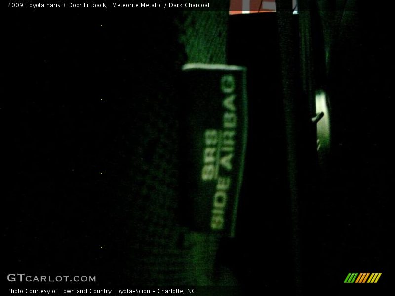 Meteorite Metallic / Dark Charcoal 2009 Toyota Yaris 3 Door Liftback