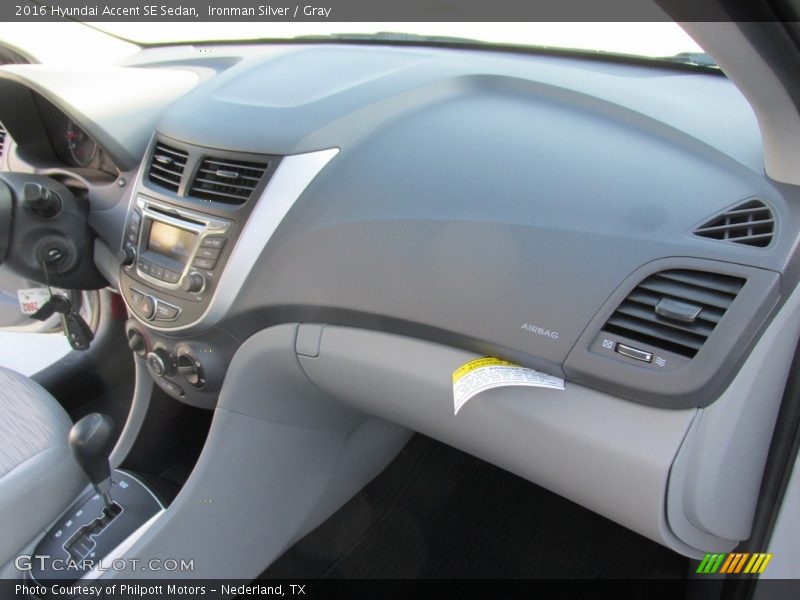 Ironman Silver / Gray 2016 Hyundai Accent SE Sedan