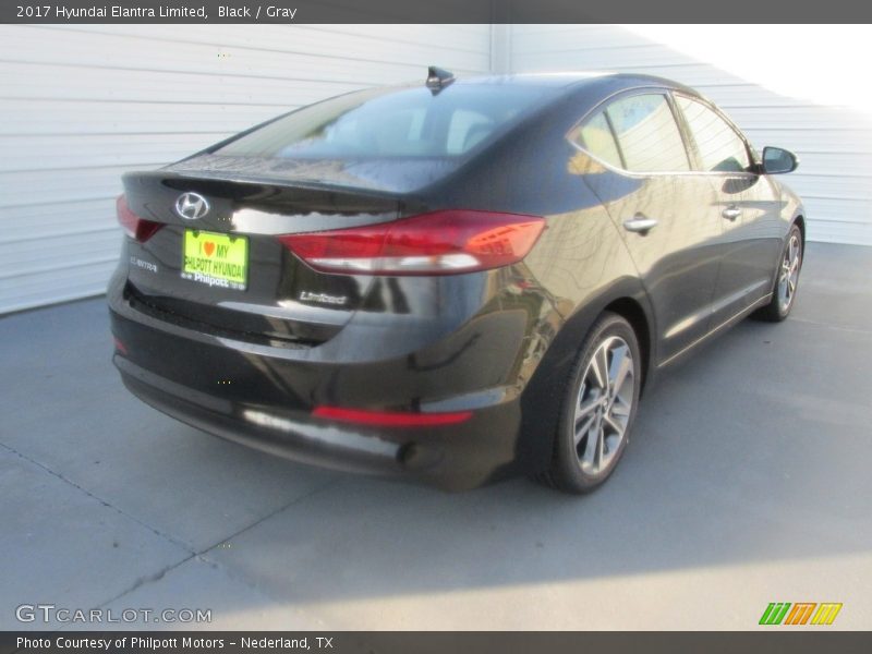 Black / Gray 2017 Hyundai Elantra Limited