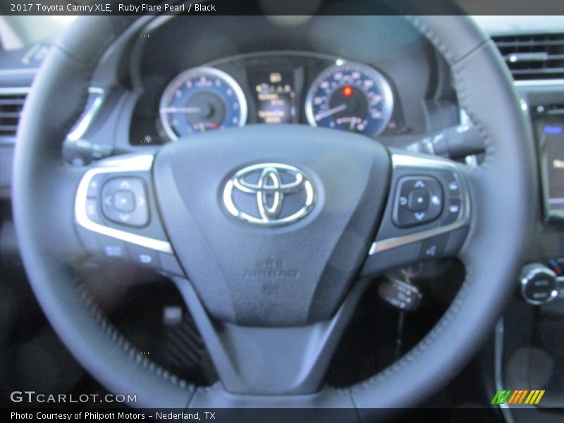Ruby Flare Pearl / Black 2017 Toyota Camry XLE