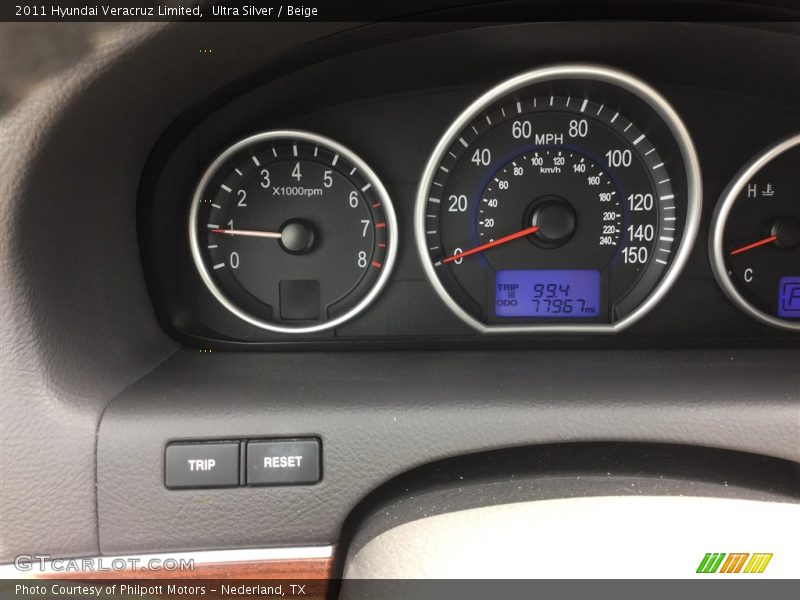 Ultra Silver / Beige 2011 Hyundai Veracruz Limited