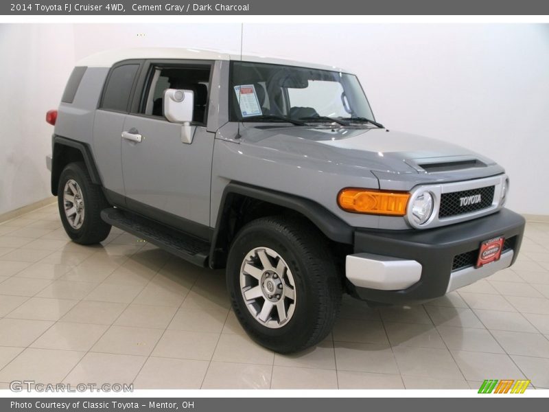 Cement Gray / Dark Charcoal 2014 Toyota FJ Cruiser 4WD