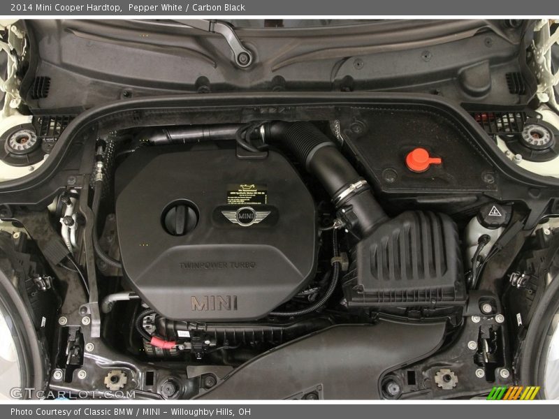 Pepper White / Carbon Black 2014 Mini Cooper Hardtop
