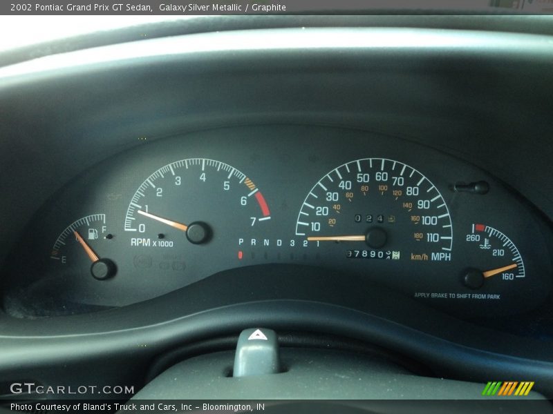 Galaxy Silver Metallic / Graphite 2002 Pontiac Grand Prix GT Sedan