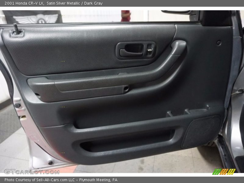 Satin Silver Metallic / Dark Gray 2001 Honda CR-V LX