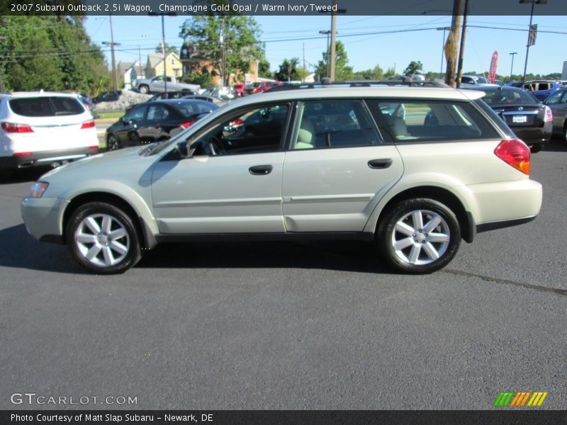 Champagne Gold Opal / Warm Ivory Tweed 2007 Subaru Outback 2.5i Wagon