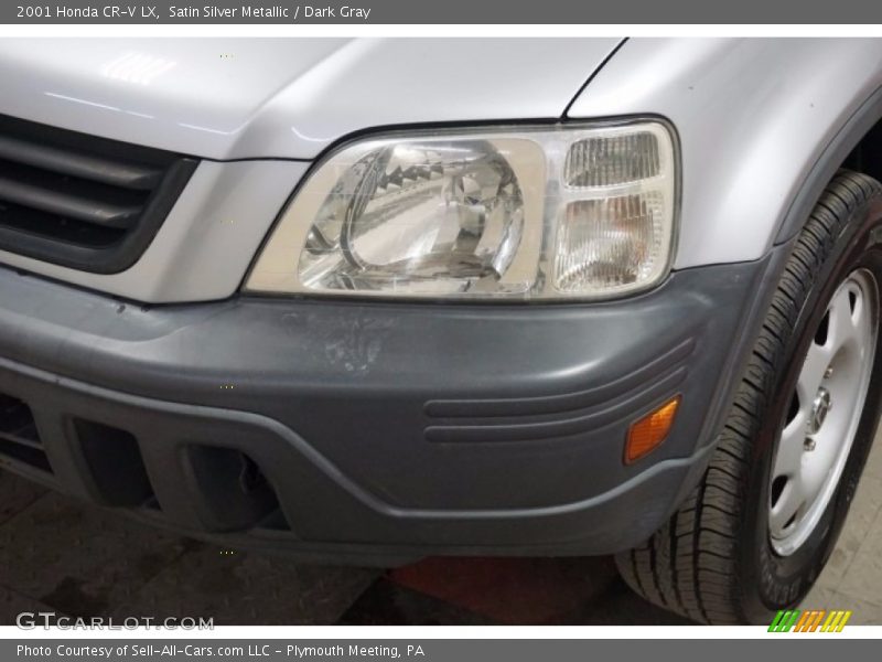 Satin Silver Metallic / Dark Gray 2001 Honda CR-V LX