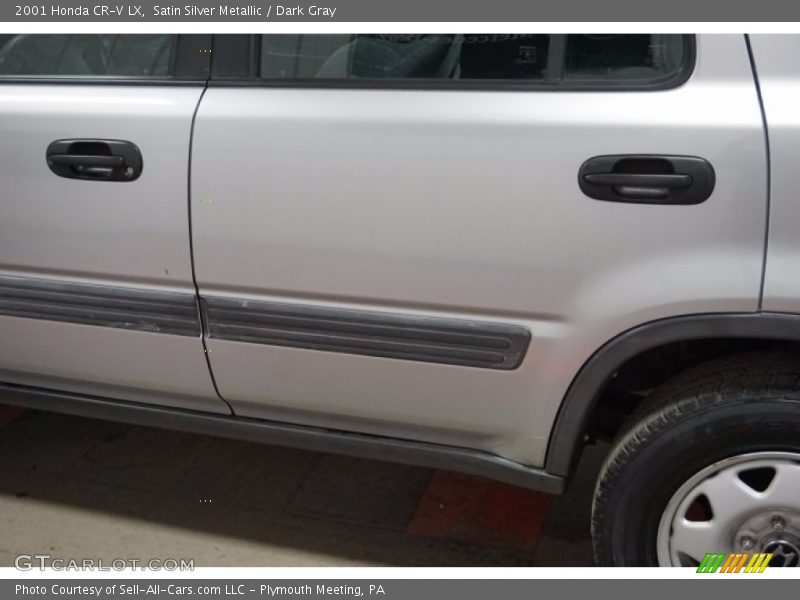 Satin Silver Metallic / Dark Gray 2001 Honda CR-V LX