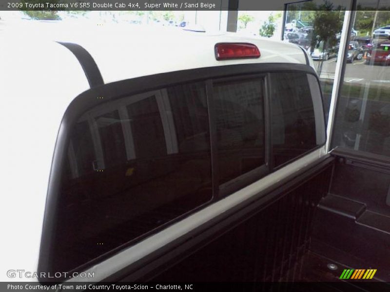 Super White / Sand Beige 2009 Toyota Tacoma V6 SR5 Double Cab 4x4